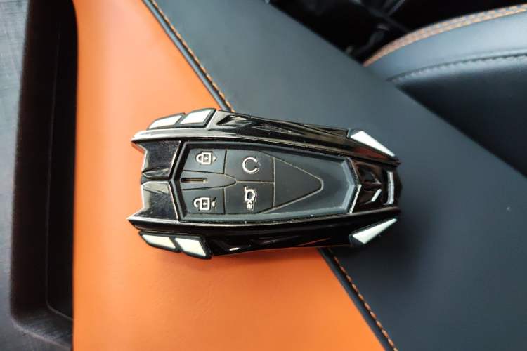 Used CHANGAN UNI-V 2022 1.5T Prestige Version Interior 1