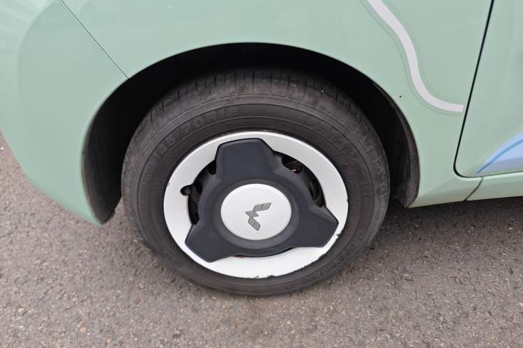 Used Wuling Hongguang MINIEV 2022 Macaron Premium Model – Lithium Iron Phosphate
