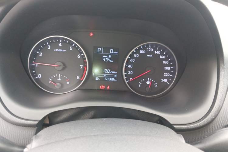 Used Hyundai Celesta 2018 1.6L Automatic GL Enjoyment Edition China VI compliant
