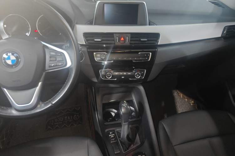 Used BMW X1 2019 sDrive20Li Leading Model Audio And AC Panel