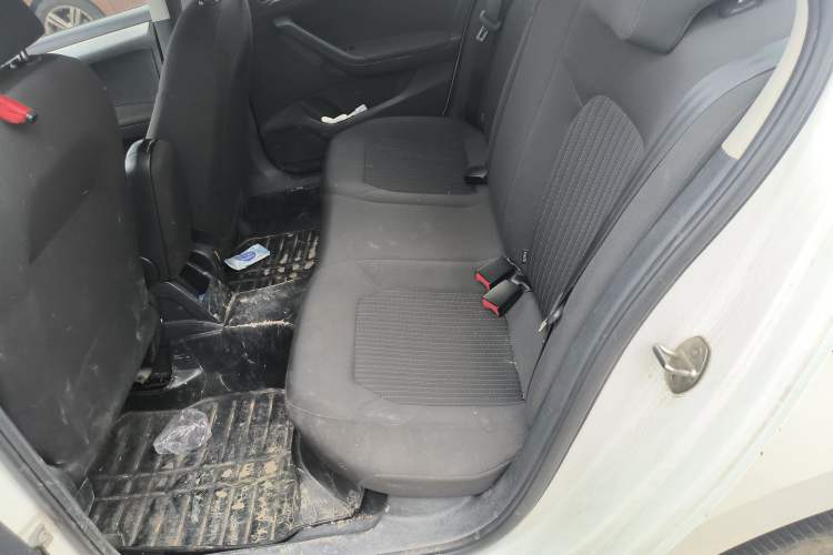 Used Volkswagen Jetta 2015 Zhuihui Edition 1.6L Manual Comfort Model