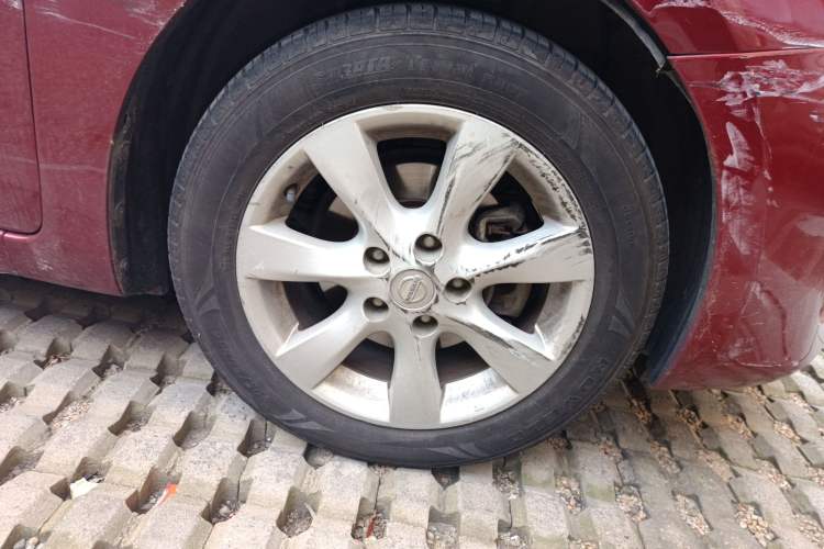 Used Nissan Tiida 2014 1.6L CVT Comfort Model
