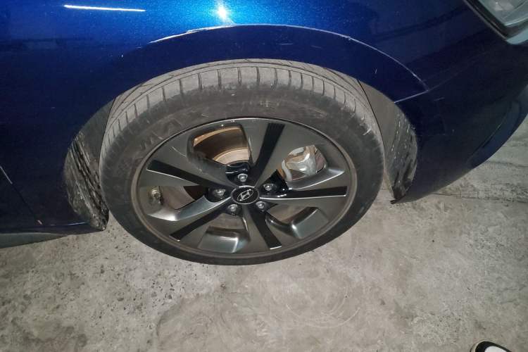 Used Hyundai Lafesta 2019 280TGDi Smart Speed Version China V Standard Right Front Wheel Hub