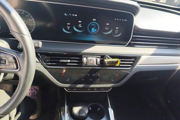 Used Hongqi HS5 2022 2.0T Smart Connect Flagship All-Wheel-Drive Version