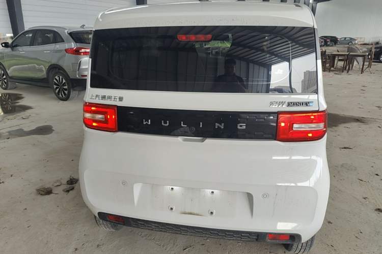 Used Wuling Hongguang MINIEV 2021 Macaron Fashion Model Lithium Iron Phosphate