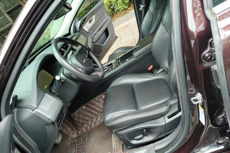 Used Jaguar XFL 2020 XFL 2.0T P200 Two-Wheel-Drive Elite Edition Left Front Seat