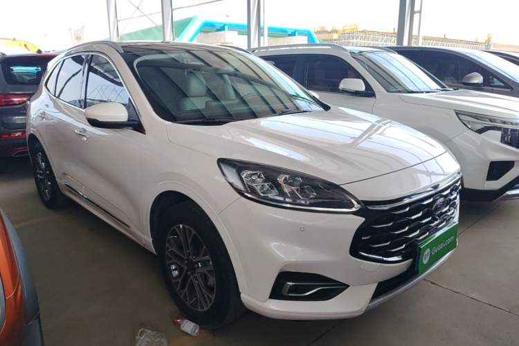 Used Ford Escape 2020 EcoBoost 245 Four-Wheel Drive Luxury Edition
