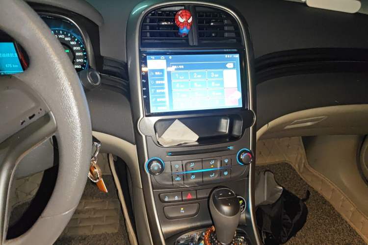 Used Chevrolet Malibu 2014 2.0L Automatic Comfort Edition Audio And AC Panel