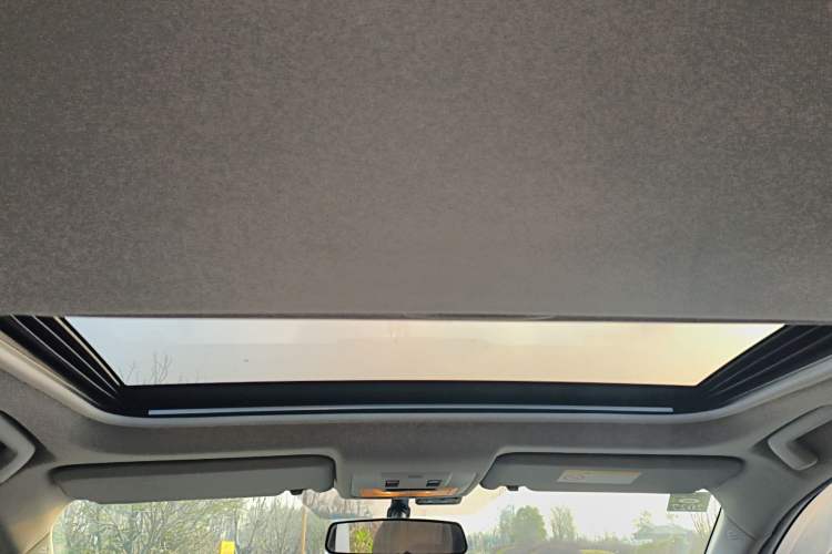 Used Toyota RAV4 2013 2.0L CVT Four-Wheel Drive New Edition