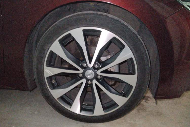 Used Nissan Maxima 2016 2.5L XV Ultimate Edition