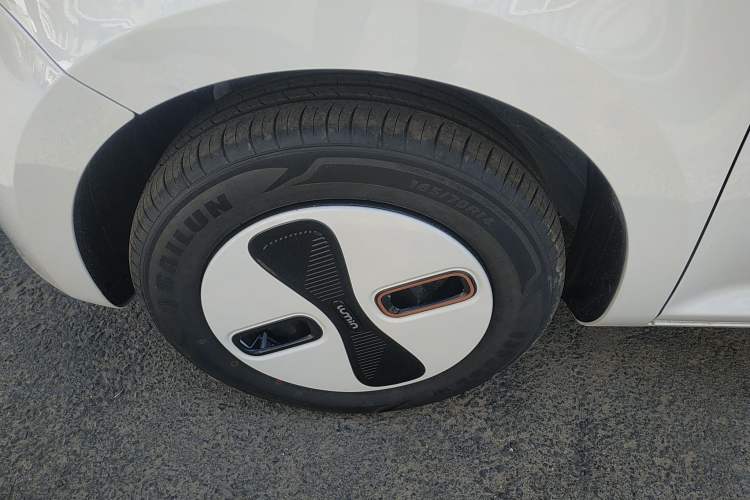 Used CHANGAN NEVO Lumin 2026 Model Treasure Edition 205km Passionate Beige Ningde