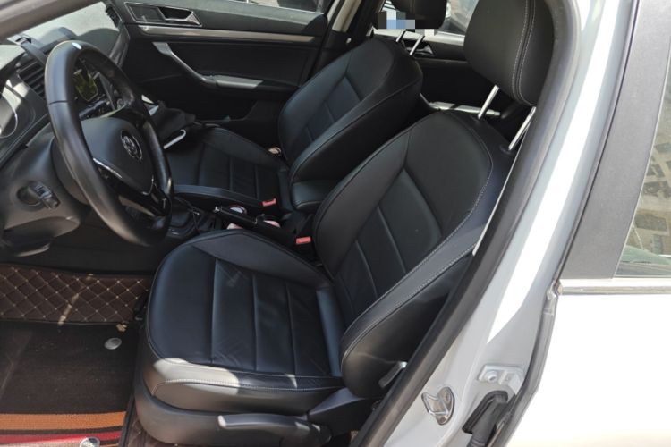 Used Volkswagen Lavida 2015 1.6L Automatic Comfort Edition Left Front Seat