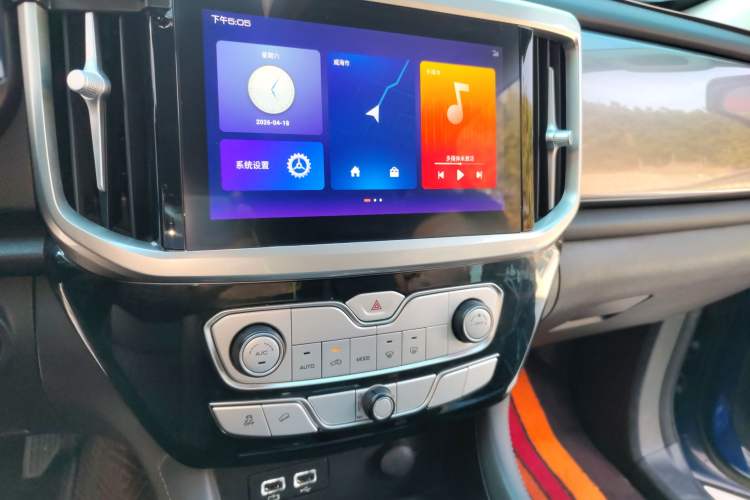 Used Great Wall Poer 2021 2.0T Global Version Passenger Automatic Diesel Two-Wheel Drive Comfort Trim Standard Cab GW4D20M
