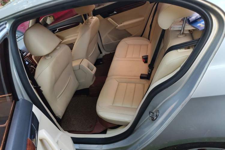 Used Volkswagen Lavida 2013 Restyled Classic 1.6L Automatic Comfort Edition
