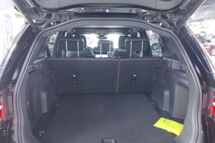 Used Land Rover Discovery Sport 2022 249 PS R-Dynamic S Performance Edition 5 Seats
