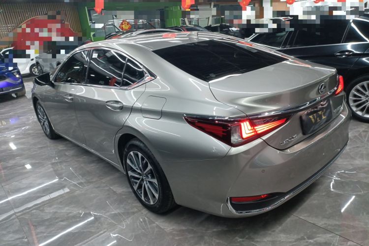 Used Lexus ES 2023 200 Excellence Edition