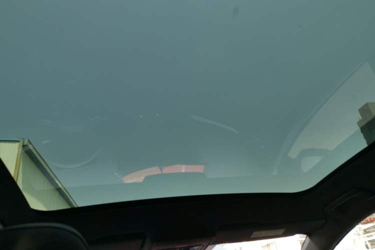 Used Volkswagen ID.UNYX 2024 Pro Long-Range Version