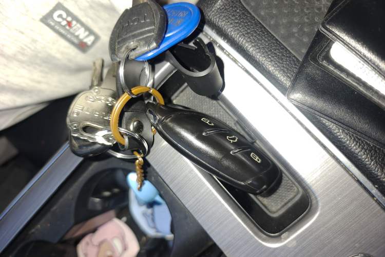 Used Roewe RX5 2020 PLUS 300TGI Automatic Ali National Trend Flagship Edition
