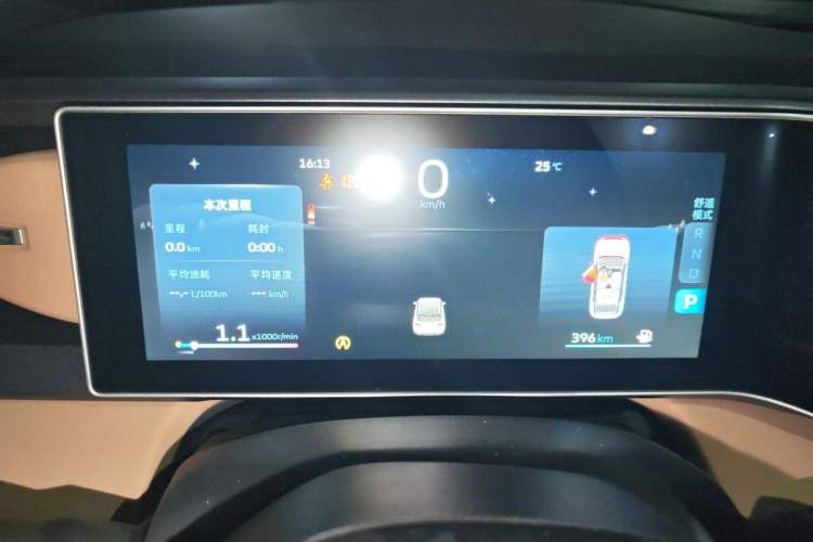 Used Geely Auto icon 2023 1.5TD Chocolate Smoothie Edition
