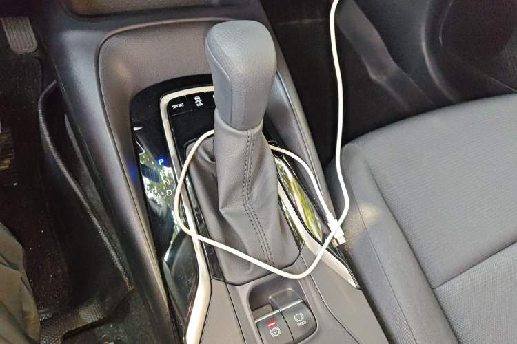 Used Toyota Corolla 2025 Model 1.2T Pioneer Edition Gear Lever