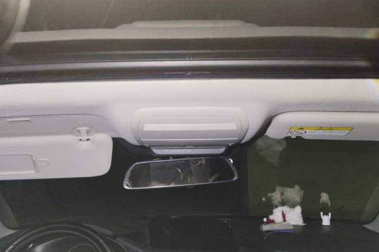 Used Mazda 3 Axela 2020 1.5L Automatic Luxury Version Headliner