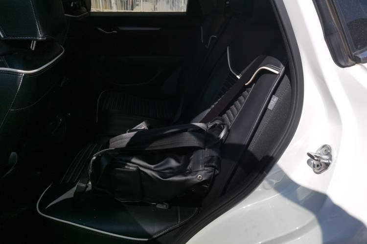 Used Mazda CX-5 2020 2.0L Automatic Two-Wheel Drive Smart Version
