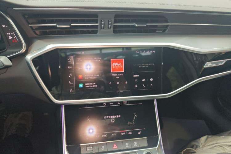 Used Audi A7 2021 40 TFSI Luxury Edition Audio And AC Panel