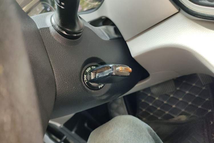 Used JAC Refine M4 2022 2.0 TGDI Automatic Business Edition
