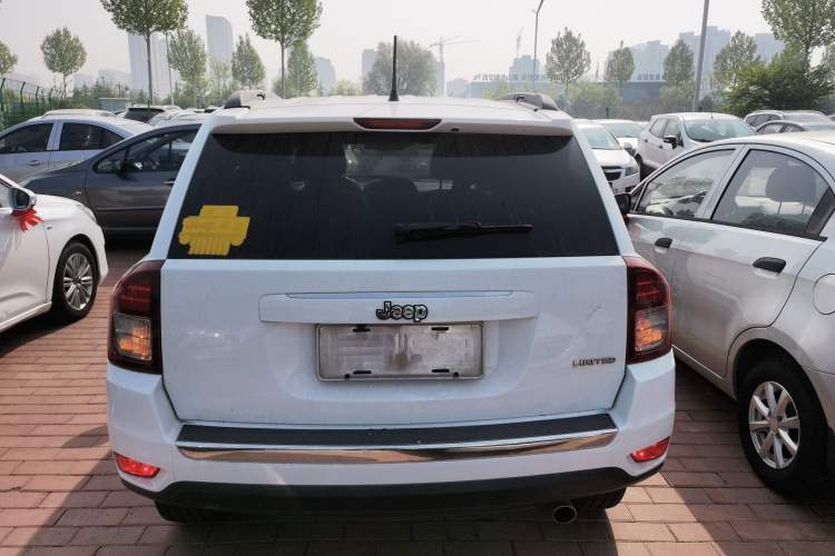 Used Jeep Compass 2014 2.4L four-wheel drive luxury version