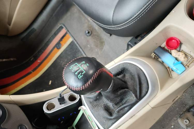 Used Hyundai Verna (older generation) 2010 Sedan 1.4L Manual Standard GL Model
