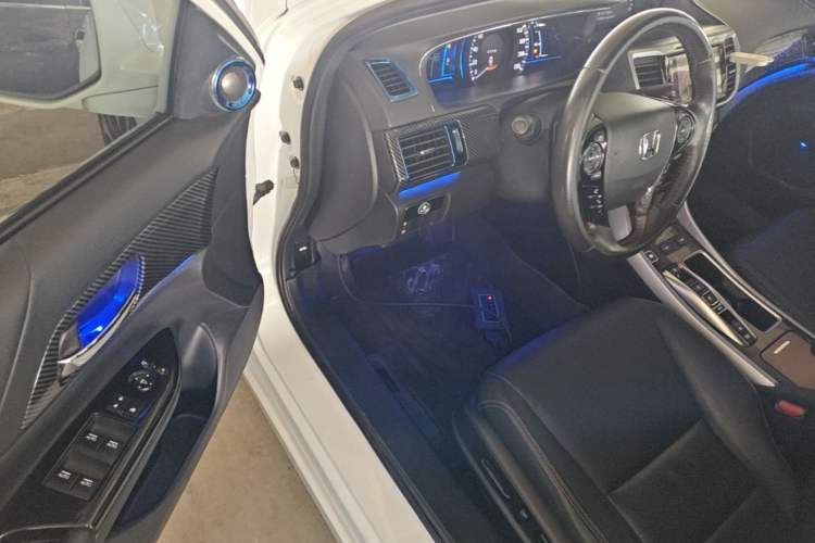 Used Honda Accord 2016 Hybrid 2.0L Rui Ling Edition
