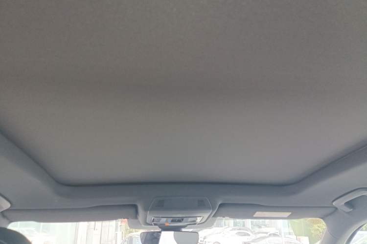 Used Volkswagen Tayron 2025 Tiguan L 380TSI 4Motion Luxury Headliner