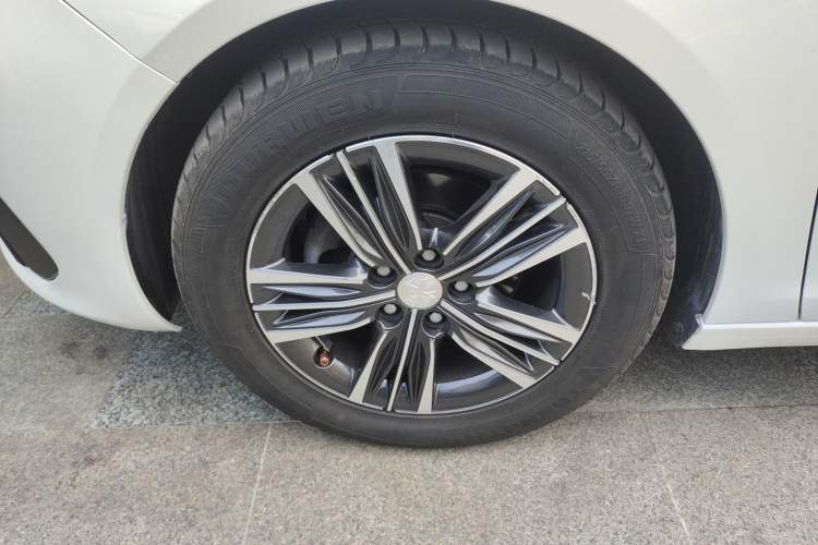 Used Peugeot 308 2018 230THP Automatic Luxury Edition Exterior 4