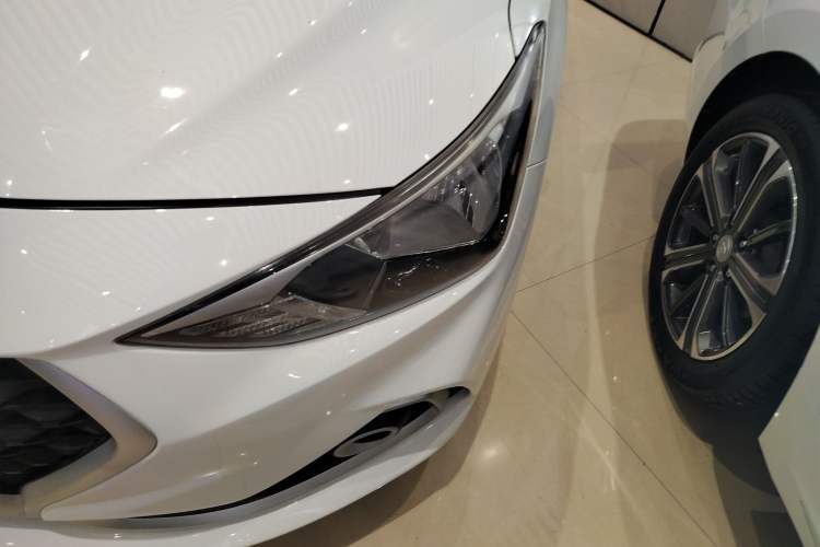 Used Hyundai Celesta 2017 1.6L Manual Enjoyment Edition GLS