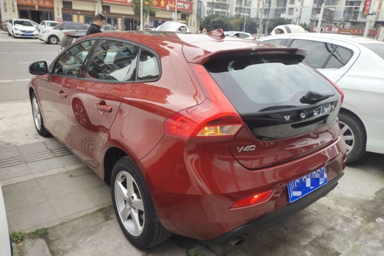 Used Volvo V40 2016 T3 Zhiyi Edition
