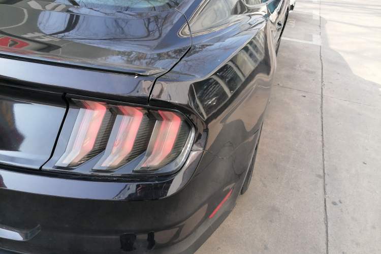 Used Ford Mustang 2016 2.3T Automatic Hardtop P-Version U.S. Specification