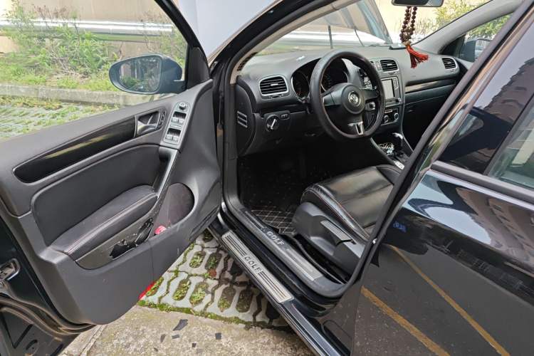 Used Volkswagen Golf 2012 1.4 TSI Automatic Comfort Edition
