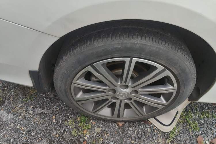 Used Peugeot 408 2016 1.6T Automatic Luxury Edition Exterior 5