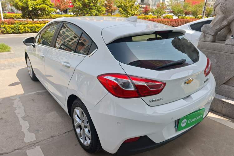Used Chevrolet Cruze 2017 1.5L Hatchback Automatic Xuanfeng Edition