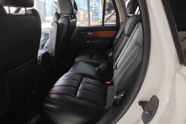 Used Land Rover Range Rover Sport 2011 5.0 NA V8 HSE