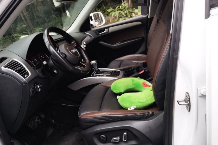 Used Audi Q5 2017 40 TFSI Ambition Edition Left Front Seat