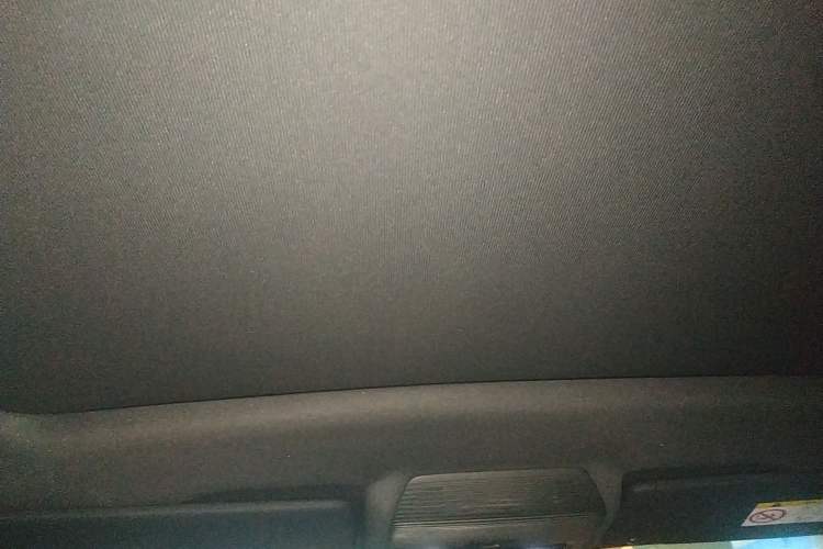 Used Volkswagen ID.UNYX 2024 Pro Long-Range Version
