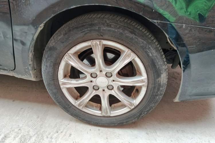 Used Geely Auto Diamond 2014 Sedan 1.5L Manual Entry-Level Model
