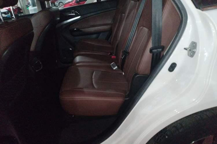 Used BYD S7 2017 2.0T Automatic Prestige Edition