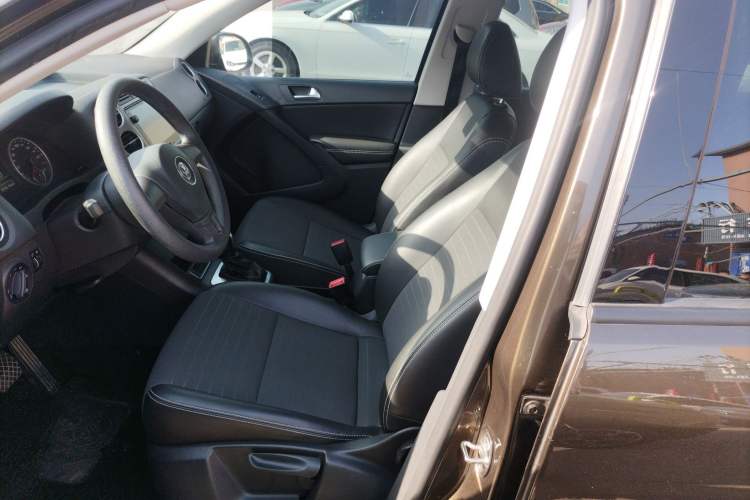 Used Volkswagen Tiguan 2017 300TSI Automatic Two-Wheel Drive Silk Road Luxury Edition