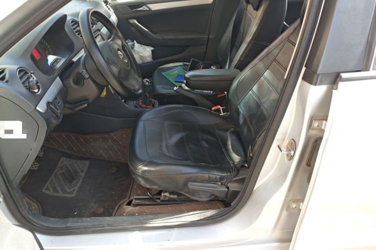 Used Volkswagen Jetta 2015 Zhuihui Edition 1.6L Manual Comfort Model