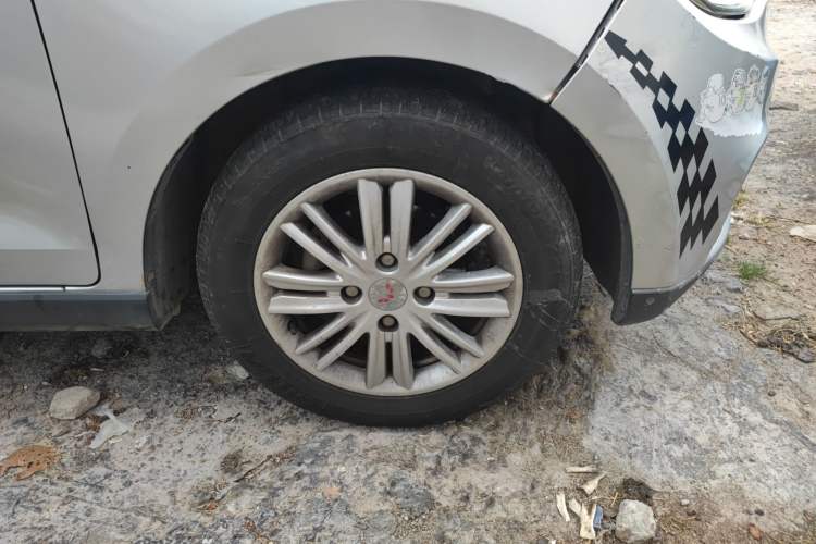 Used Wuling Hongguang 2015 1.5L S1 Comfort China V Standard
