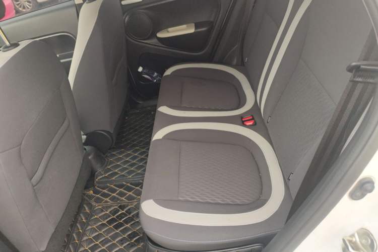 Used ORA Black Cat 2022 Updated Version 301 km Cute Pet Edition Lithium Iron Phosphate
