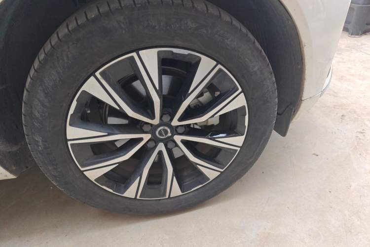 Used Volvo XC60 2024 B5 4x4 Smart Luxury Edition
