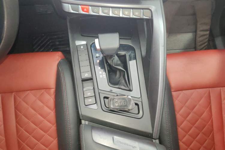 Used FORTHING T5L 2019 1.6TD DCT Luxury 7-Seater